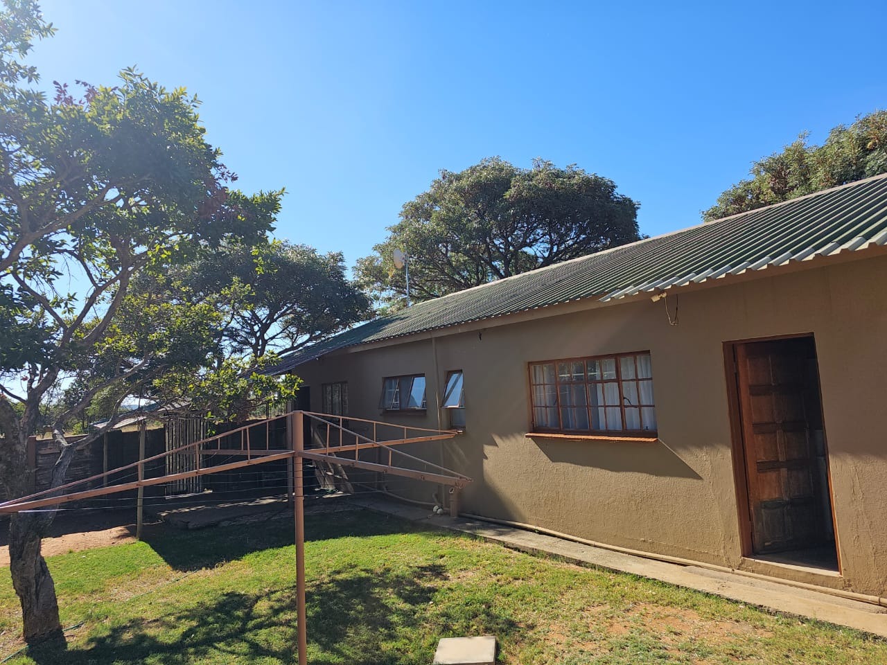 13 Bedroom Property for Sale in Waagfontein North West